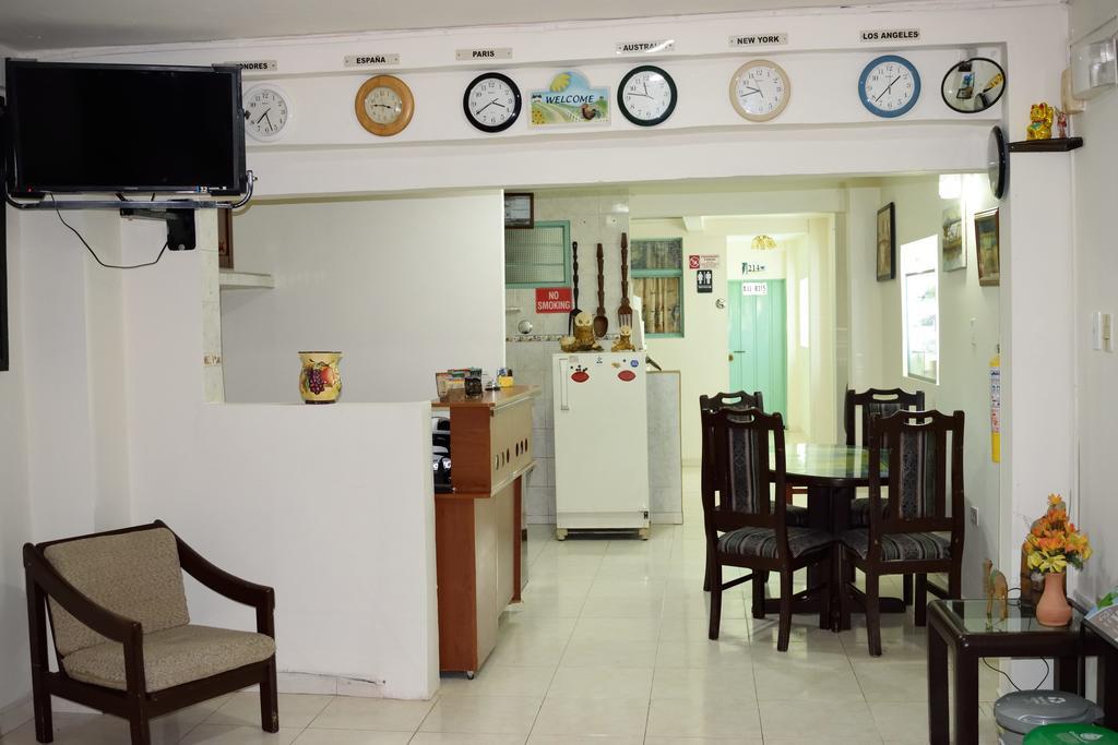 Cafe Inn Casa Hotel Монтенегро Экстерьер фото